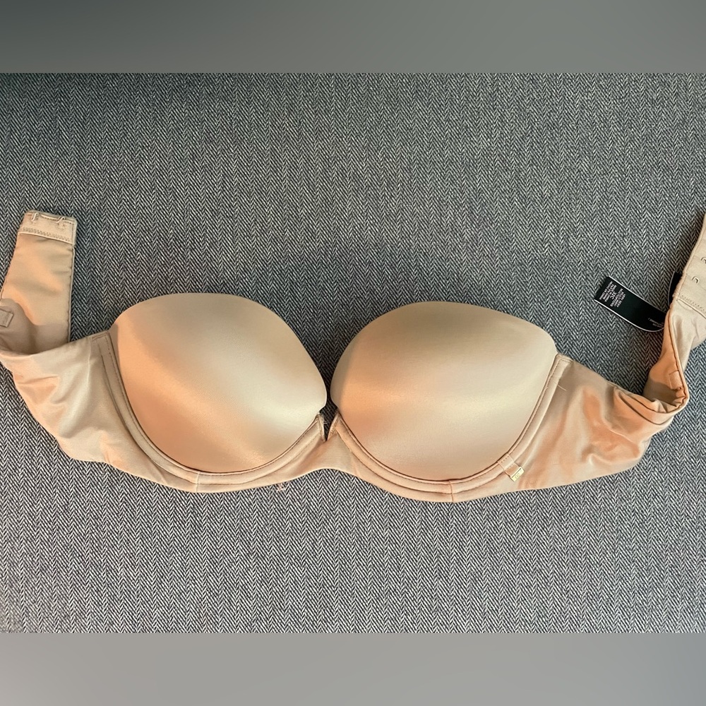 Beige Victoria's Secret Strapless Bra in Like-new Condition